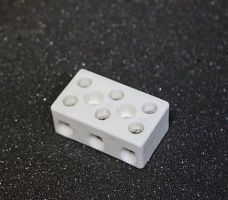 Keraminė kontaktinė kaladėlė 3Р10А (03-03)