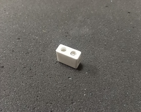 Keraminė kontaktinė kaladėlė 1Р5А (01-07)