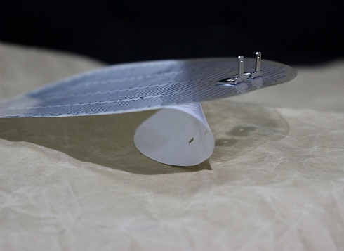 Poliesterio šildymo elementas automobilio galinio vaizdo veidrodžiams