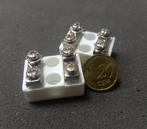 Keraminė kontaktinė kaladėlė 2P50А/О (02-21)