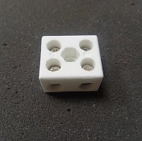 Keraminė kontaktinė kaladėlė 2P25А (02-04)