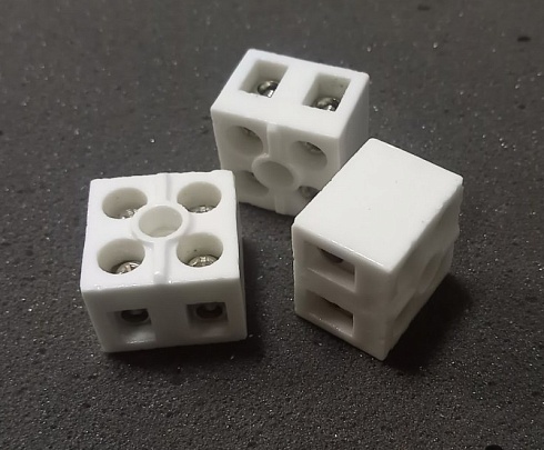 Keraminė kontaktinė kaladėlė 2P25А (02-06)